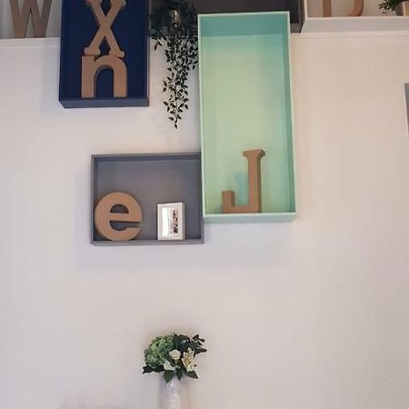 Florista Bonito Alojamiento Bien Comunicado 호텔 발렌시아 외부 사진
