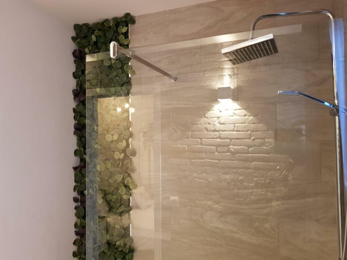 Florista Bonito Alojamiento Bien Comunicado 호텔 발렌시아 외부 사진